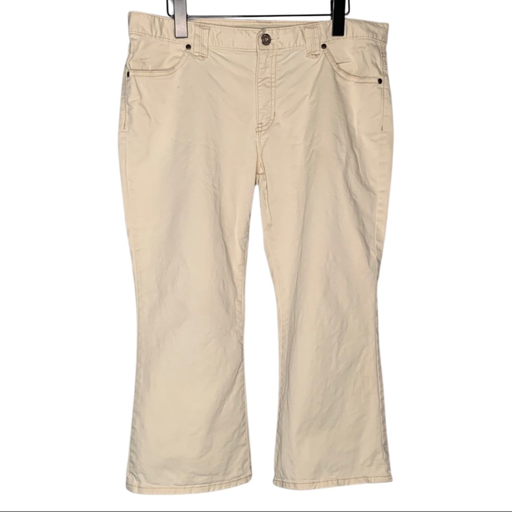 GAP cropped pants